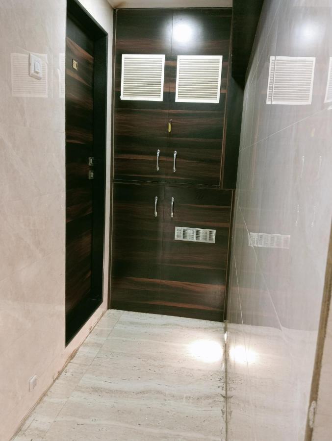 Hotel Qamar Мумбаи Экстерьер фото