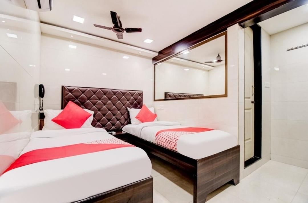 Hotel Qamar Мумбаи Экстерьер фото