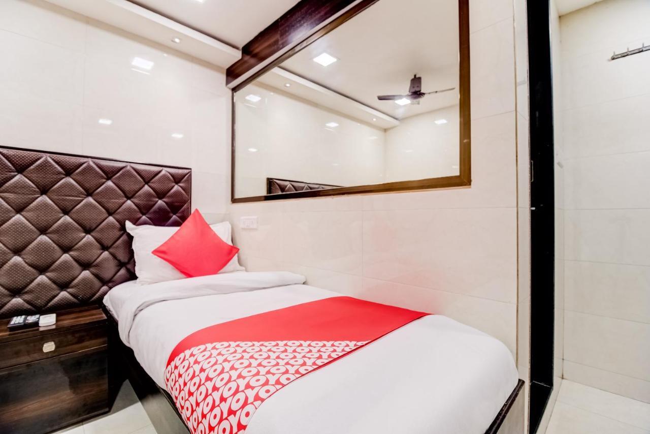 Hotel Qamar Мумбаи Экстерьер фото