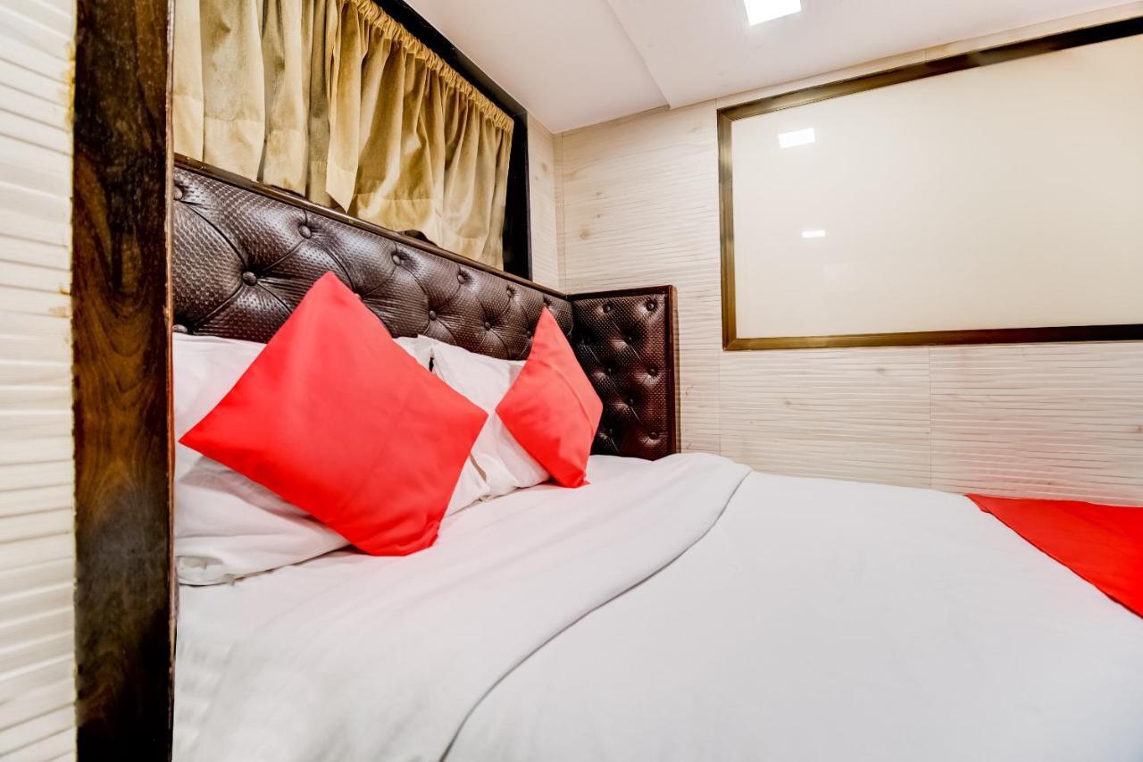 Hotel Qamar Мумбаи Экстерьер фото