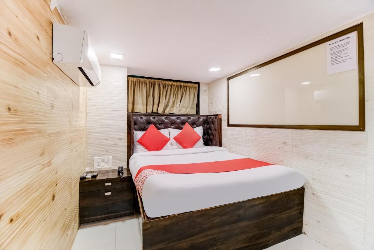 Hotel Qamar Мумбаи Экстерьер фото