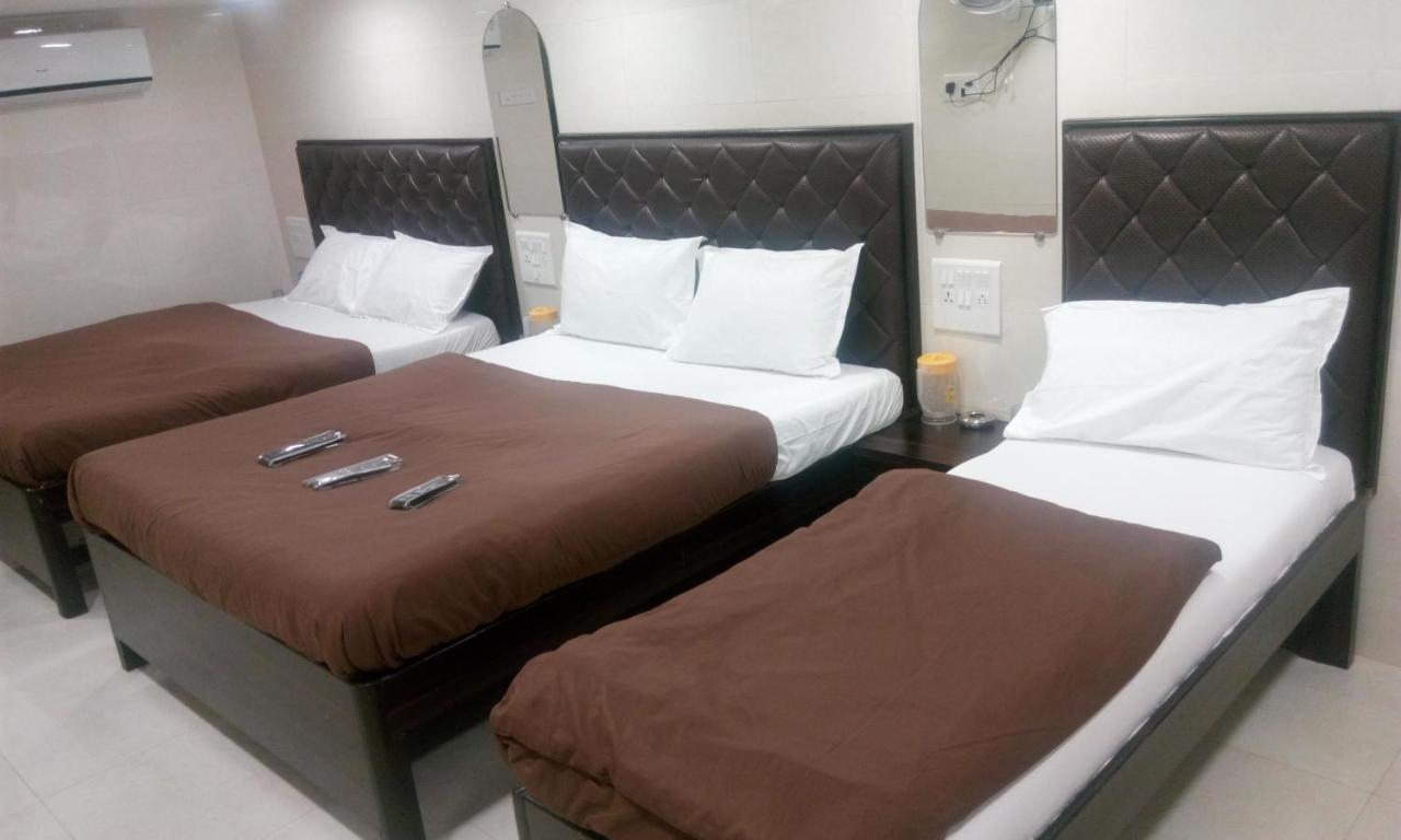 Hotel Qamar Мумбаи Экстерьер фото